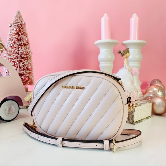 Final Sale!!!  👜 MICHAEL KORS 🌺 Rose Small Quilted Crossbody Bag - Picture 11 of 13